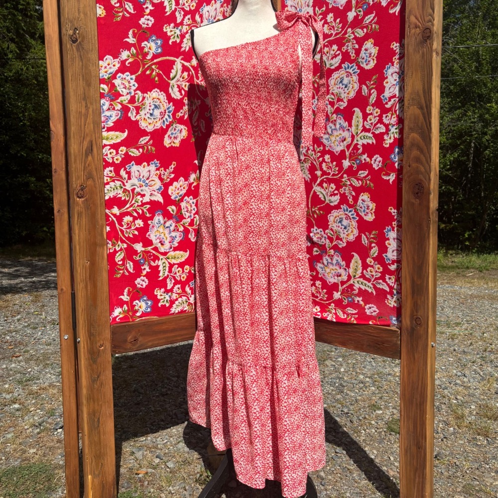 Red Floral Smock Bodice Cottagecore Prairie Tiered Maxi Dress Women's Size S